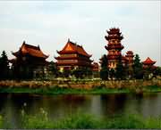 驻马店后天天气